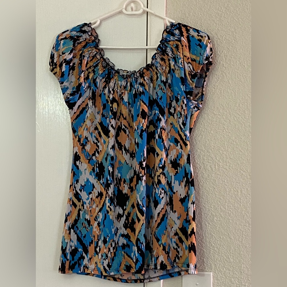 Short sleeve blouse